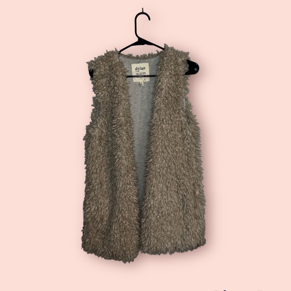 gray fuzzy teddy vest